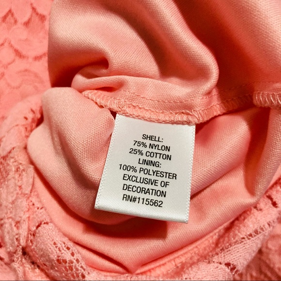 Disney Beauty and the Best junior’s Ruffle Mockneck lace Dress Size:M - Picture 4 of 11